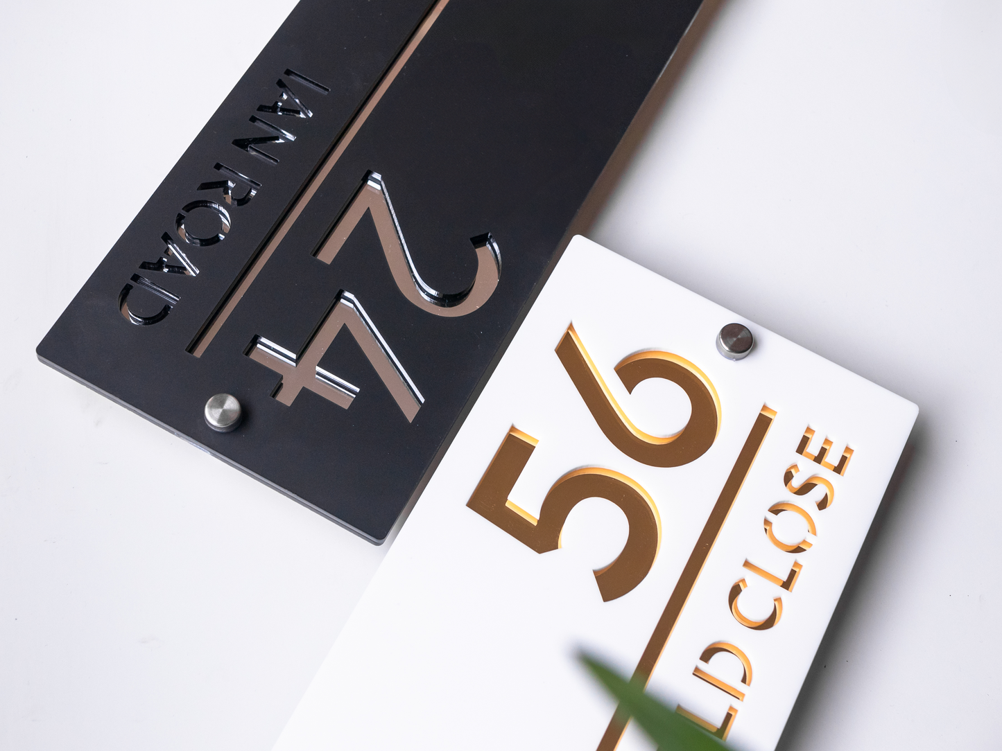 Modern House Sign - Large - 28cm x 13cm - House Number - Luxury Door Plaque